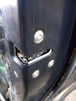 CERRADURA PUERTA TRASERA DERECHA Kia XCeed (2019->)