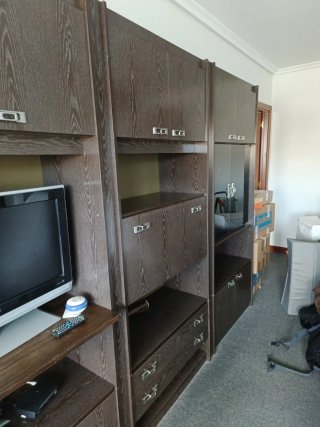 Mueble de salón modular madera y cristal