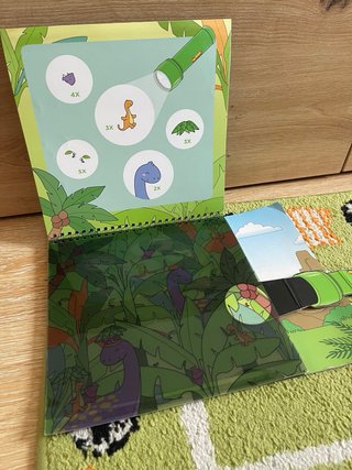 Libro linterna infantil Mundo Diver