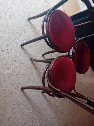 Juego de 6 sillas de terciopelo y madera