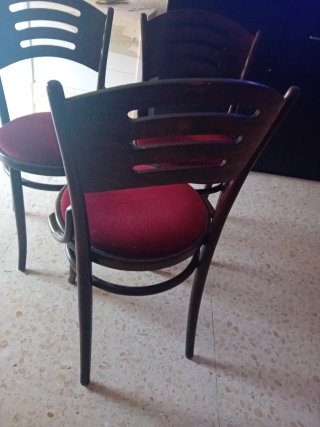 Juego de 6 sillas de terciopelo y madera