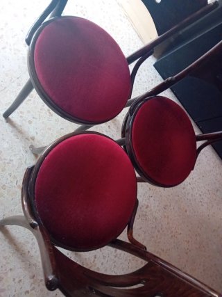 Juego de 6 sillas de terciopelo y madera