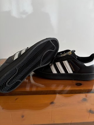Adidas Superstar Negras Talla 40