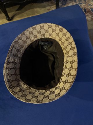 Gorra Gucci Beige y Marrón con Pañuelo