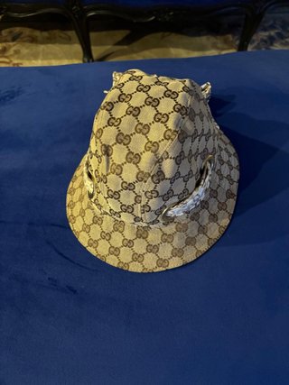 Gorra Gucci Beige y Marrón con Pañuelo