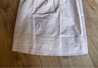 Blusa beige bordada