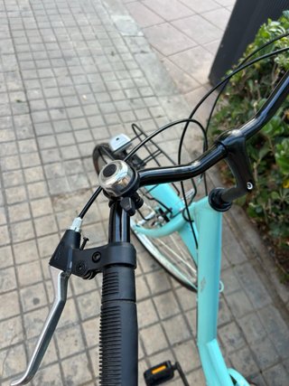 Bicicleta urbana color menta