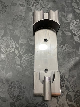 Base de pared Dyson V8