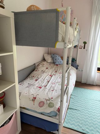 Litera IKEA VITVAL + Cama Inferior + 3 Colchones
