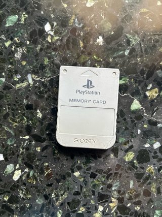 PlayStation 1 PS1 + 2 Giochi