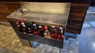 Estación de coctelería de acero inoxidable