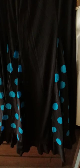 Falda flamenca con lunares