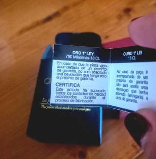 Pendientes Oro 18 Kt Manos Corazón