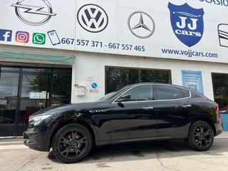 Maserati Levante V6 275 HP D AWD