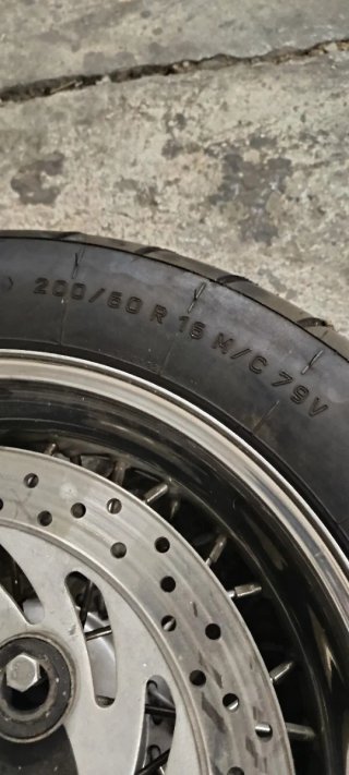Rueda trasera Yamaha Wild Star completa