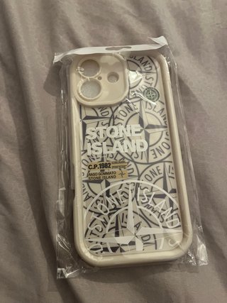 Cover iPhone 17 nuova Stone Island C.P.