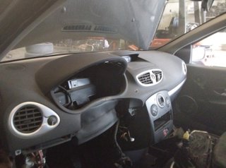 1783257 renault no tiene referencia válvula clio