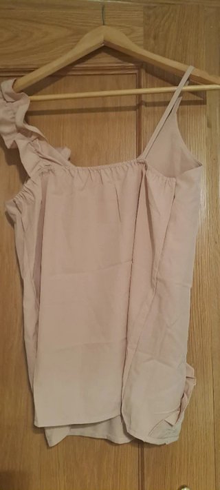 Blusa rosa tirantes volante T.38