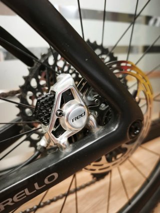 Pinarello Grevil Carbono