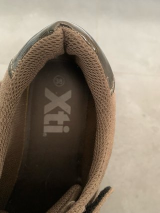 Deportivas XTI Beige Talla 38 velcro