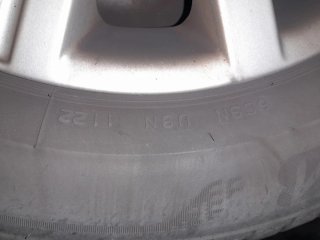Dos Neumáticos Bridgestone 195/65R15 91V