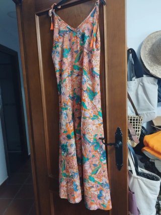 Vestido estampado floral naranja