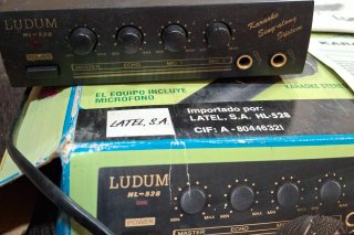 Equipo Karaoke Ludum HL-528 + Micrófono
