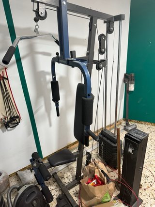 Máquina de gimnasio multifunción