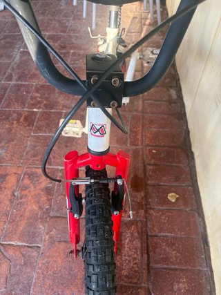 Bicicleta BMX Monty 139