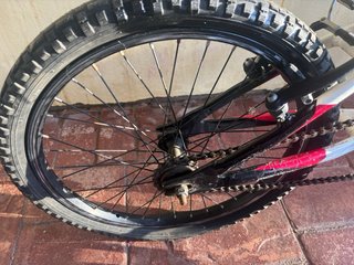 Bicicleta BMX Monty 139