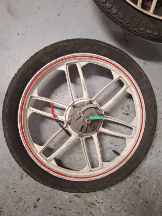 Ruedas Mobylette (2 unidades)