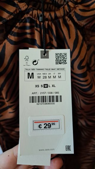 Vestido midi estampado animal print