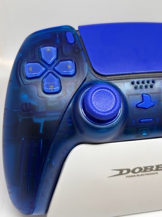 Mando PS5 Crystal Azul Zafiro con joy magnéticos