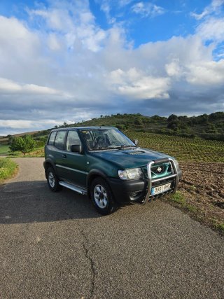 Nissan Terrano II 2001