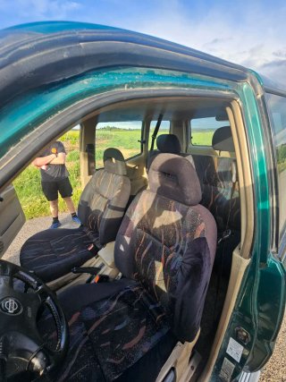 Nissan Terrano II 2001