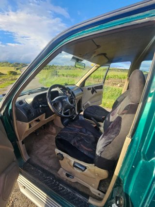 Nissan Terrano II 2001