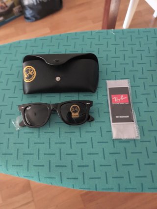 Gafas de sol Ray-Ban negras