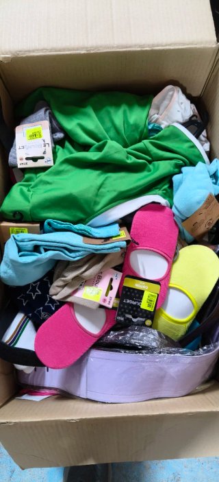 Lote 26 Cajas textil