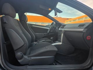 Opel Astra GTC SPORT/ Pegatina C/ km:157.321