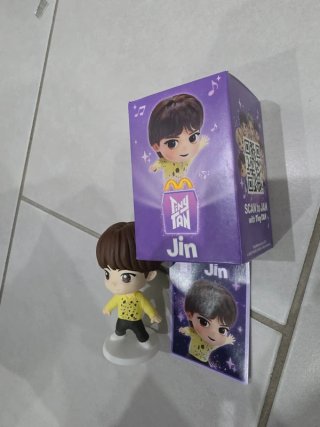 McDonald's Tiny Tan Jin Viola Sorpresa Happy Meal