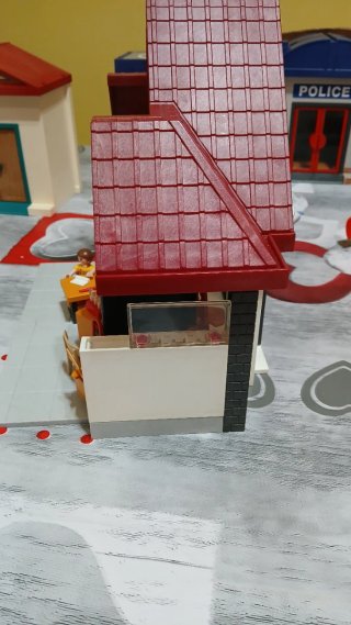 Escuela Playmobil con figuras