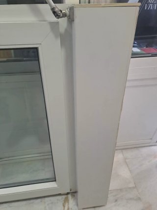 Ventana PVC Blanca con Manilla