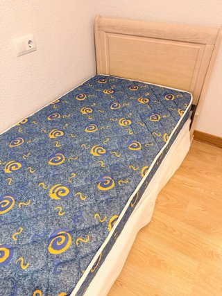 Cama de 90: Cabecero madera, colchón y Somier