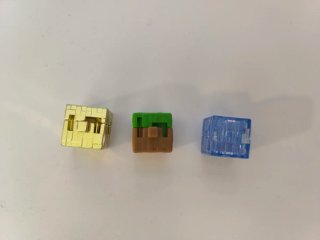 Figuras Minecraft Kinder Joy