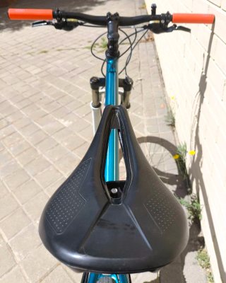 Bicicleta de Montaña azul
