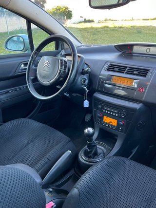 120.000kms Citroen c4 1.6i 110cv etiqueta B