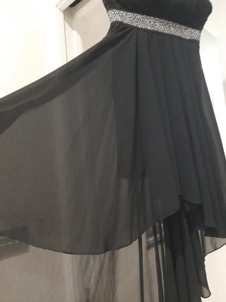 Abito elegante nero pizzo e con strass