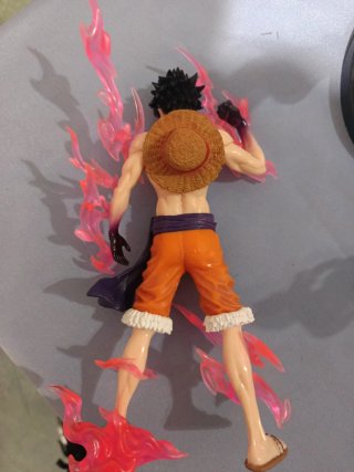 Lotto figure anime leggi descrizione