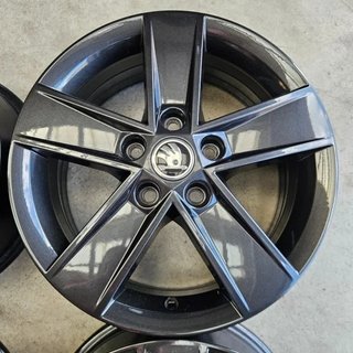 Llantas 16” Audi
