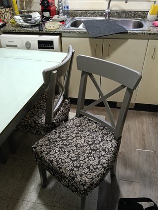 Mesa y 4 Sillas Comedor Cristal